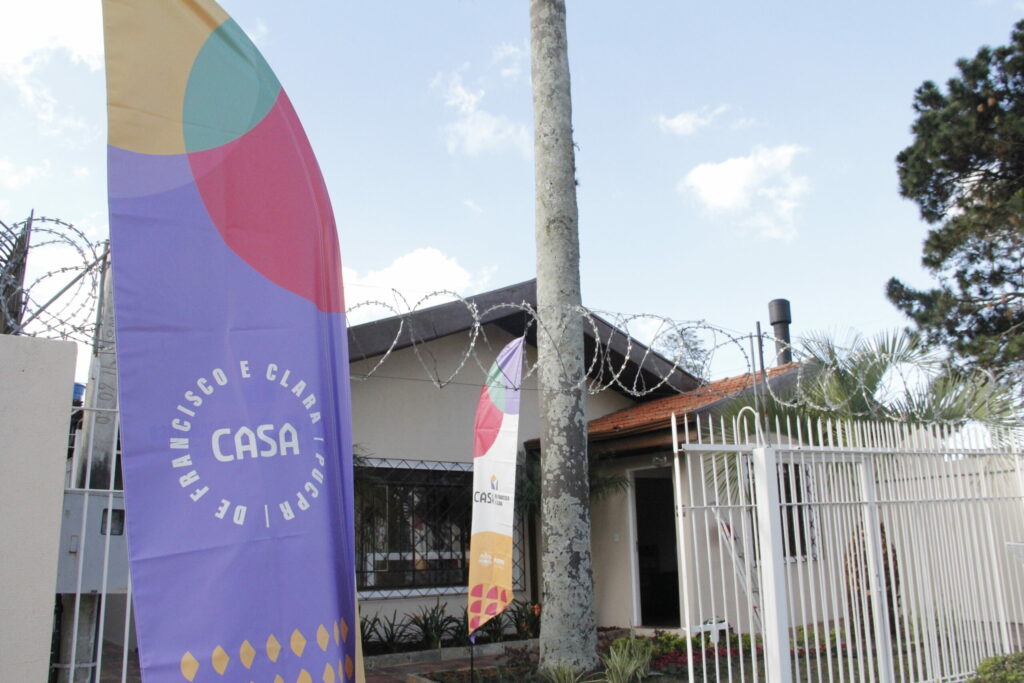 Casa de Francisco e Clara PUCPR
